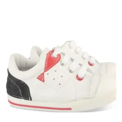 Baskets Baskets BLANC Garçon CUIR Motif Uni A Enfiler