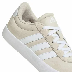Baskets BEIGE ADIDAS VL COURT