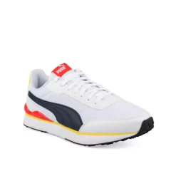 Baskets BLANCHES PUMA R78 Future Decon