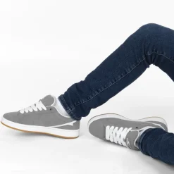 Baskets GRIS Homme Motif Uni Lacets