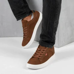 Baskets MARRON Homme Motif Uni Lacets