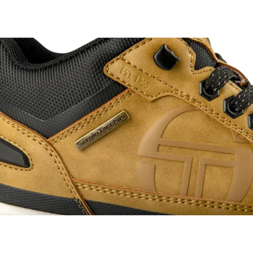 Baskets MARRON Homme Motif Uni Lacets
