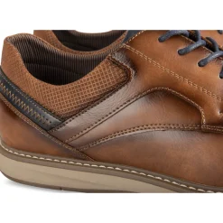 Baskets MARRON Homme Motif Uni Lacets