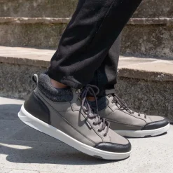 Baskets Montante GRIS Homme Motif Uni Lacets