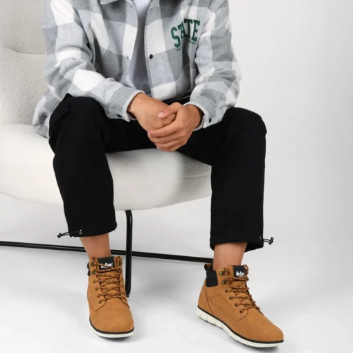 Baskets Montante MARRON Homme Motif Uni Lacets