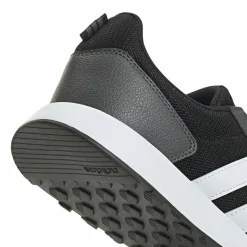 Baskets NOIR ADIDAS Run 50