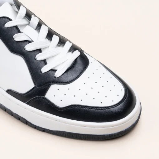 Baskets NOIR Femme CUIR Motif Uni A Enfiler