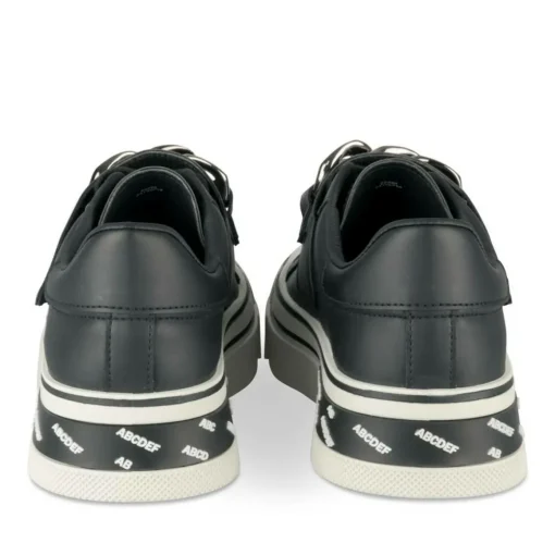 Baskets NOIR Femme Motif Uni Lacets
