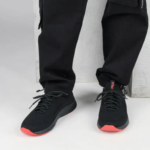 Baskets NOIR FILA Run It
