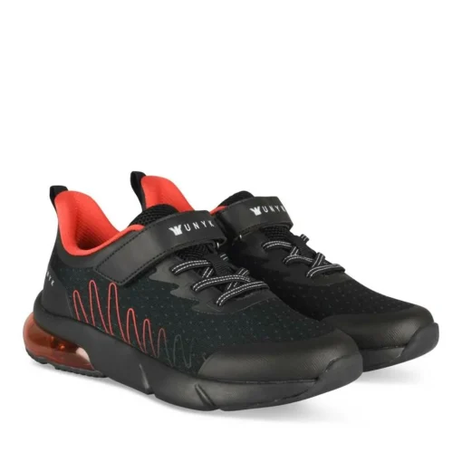 Baskets NOIR Garçon Motif Uni Scratch