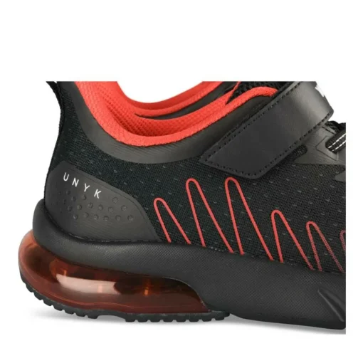 Baskets NOIR Garçon Motif Uni Scratch