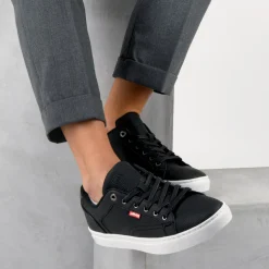 Baskets NOIR Homme Motif Uni Lacets