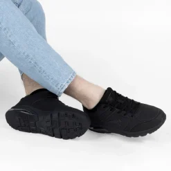 Baskets NOIR Homme Motif Uni Lacets