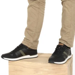 Baskets NOIR Homme Motif Uni Lacets