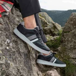 Baskets NOIR Homme Motif Uni Lacets