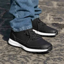 Baskets NOIR Homme Motif Uni Lacets