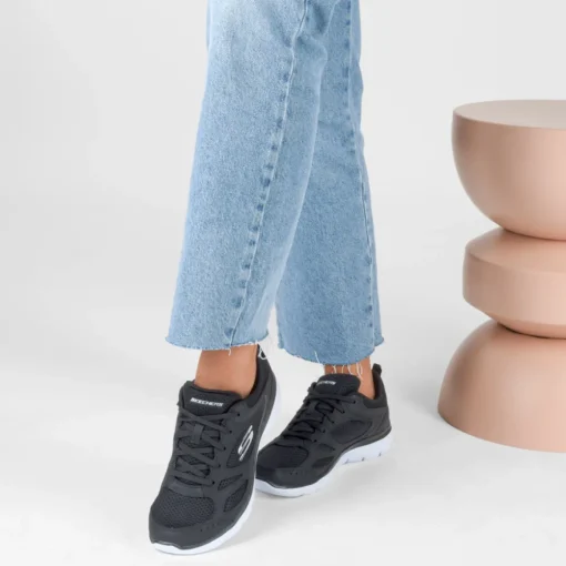 Baskets NOIR SKECHERS Summits Suited