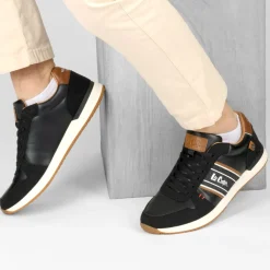 Baskets Running NOIR Homme Motif Uni Lacets