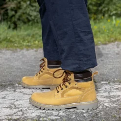 Bottines Fourré JAUNE Homme CUIR Motif Uni Lacets