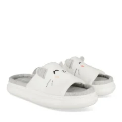 Chaussons BLANC Femme Motif Uni A Enfiler