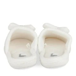 Chaussons BLANC Femme Motif Uni A Enfiler