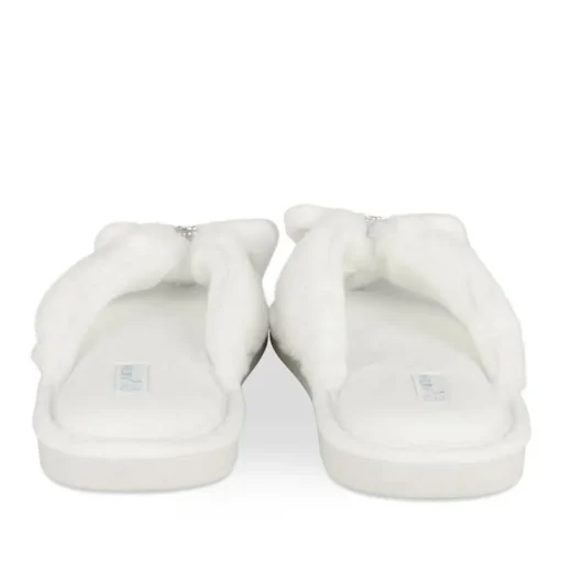 Chaussons BLANC Femme Motif Uni A Enfiler