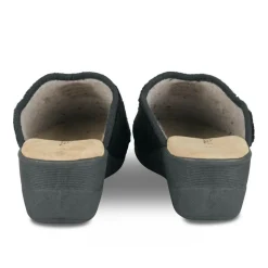 Chaussons Confort NOIR Femme Motif Uni A Enfiler
