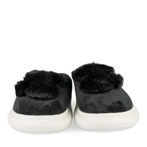 Chaussons NOIR Femme Motif Uni A Enfiler