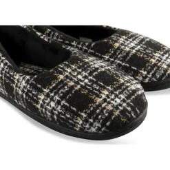 Chaussons NOIR Femme Motif Uni A Enfiler