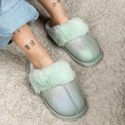 Chaussons VERT Femme Motif Uni A Enfiler