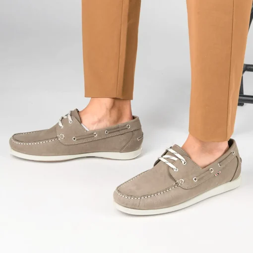 Chaussures Bateau BEIGE Homme CUIR Motif Uni Lacets