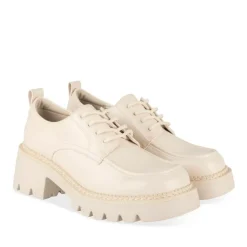 Derbies BEIGE Femme Motif Vernis Lacets