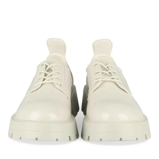 Derbies BEIGE Femme Motif Vernis Lacets