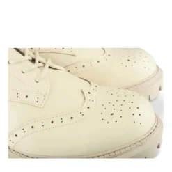 Derbies BEIGE Femme Motif Vernis Lacets