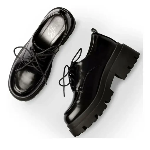 Derbies NOIR Femme Motif Vernis Lacets