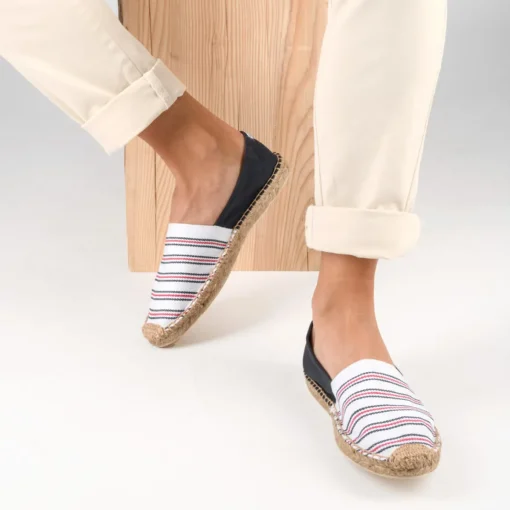 Espadrilles ROUGE Homme Motif Uni A Enfiler