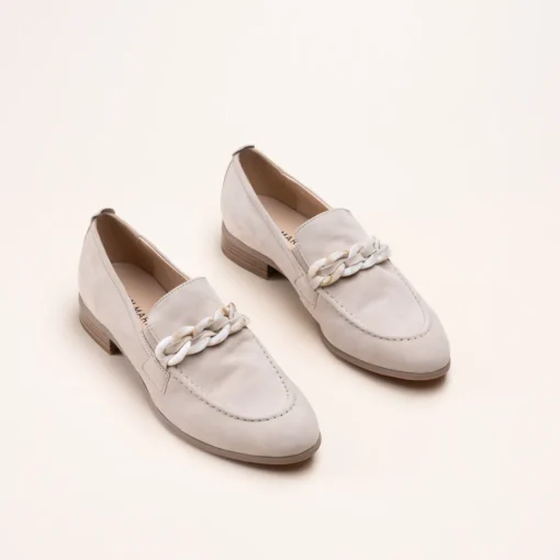Mocassins BEIGE Femme CUIR Motif Chaîne A Enfiler