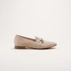 Mocassins BEIGE Femme CUIR Motif Chaîne A Enfiler