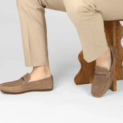 Mocassins BEIGE Homme CUIR Motif Uni A Enfiler
