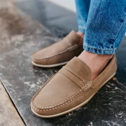 Mocassins BEIGE Homme CUIR Motif Uni A Enfiler