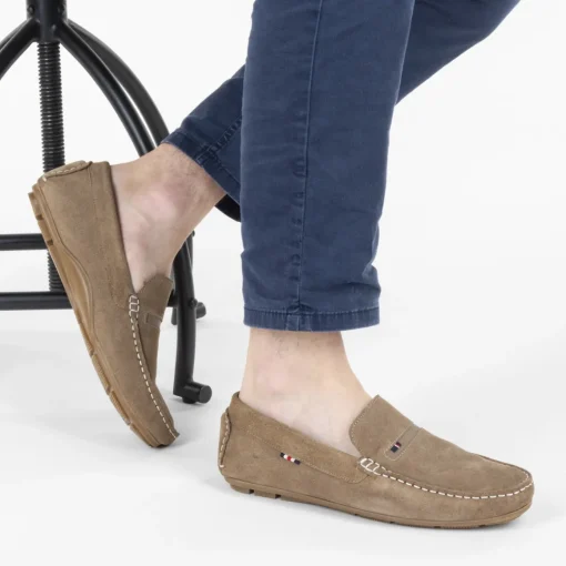 Mocassins BEIGE Homme CUIR Motif Uni A Enfiler