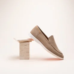 Mocassins BEIGE Homme CUIR Motif Uni A Enfiler