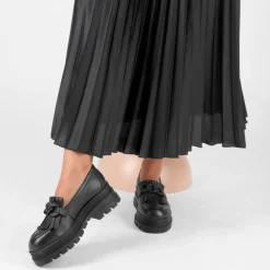 Mocassins NOIR Femme CUIR Motif Chaîne A Enfiler