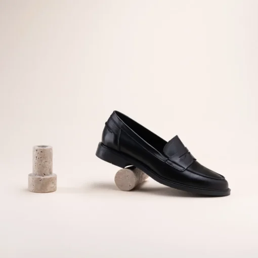 Mocassins NOIR Femme CUIR Motif Uni A Enfiler