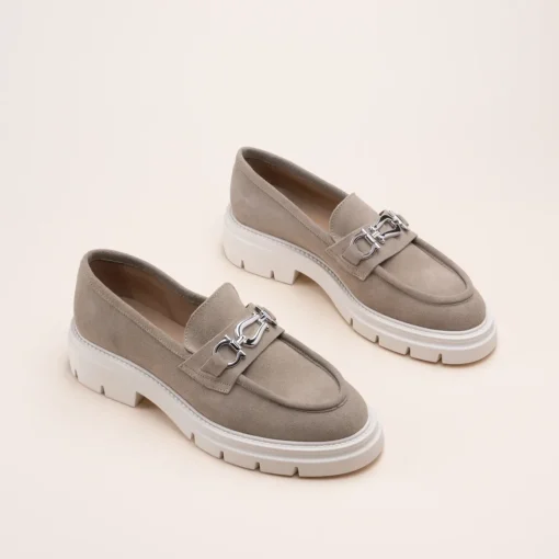 Mocassins TAUPE Femme CUIR Motif Chaîne A Enfiler